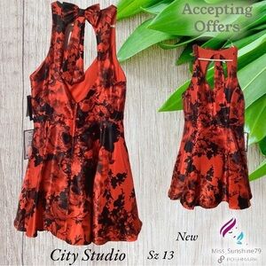 City Studio NEW - Sz 13 - backless neck bow satin shine flower romantic DRESS